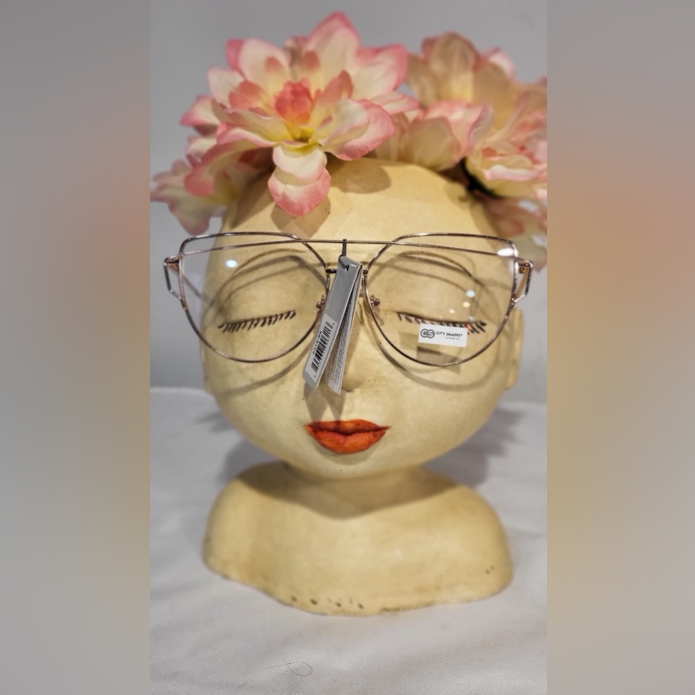 ✨REDUCED...CITY SHADES clear lens gold tone wire frame glasses